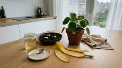 Bananenschil weggooien? 3 slimme manieren om ’m te hergebruiken in huis en voor je planten